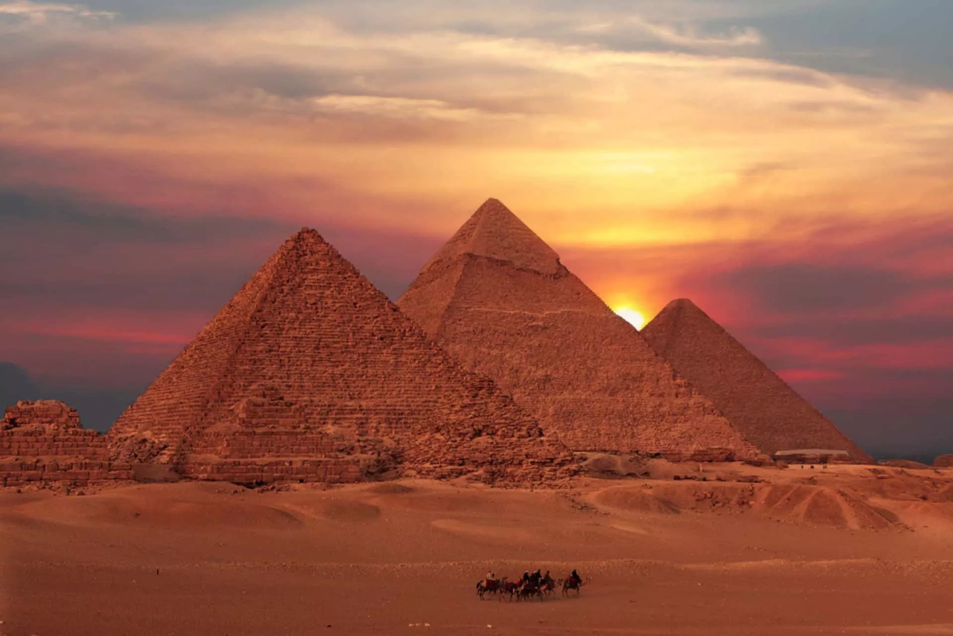 Kiwi-Approved Adventures: 5-Day Egypt Tours for New Zealand Explorers - Day 1: Arriving in Egypt